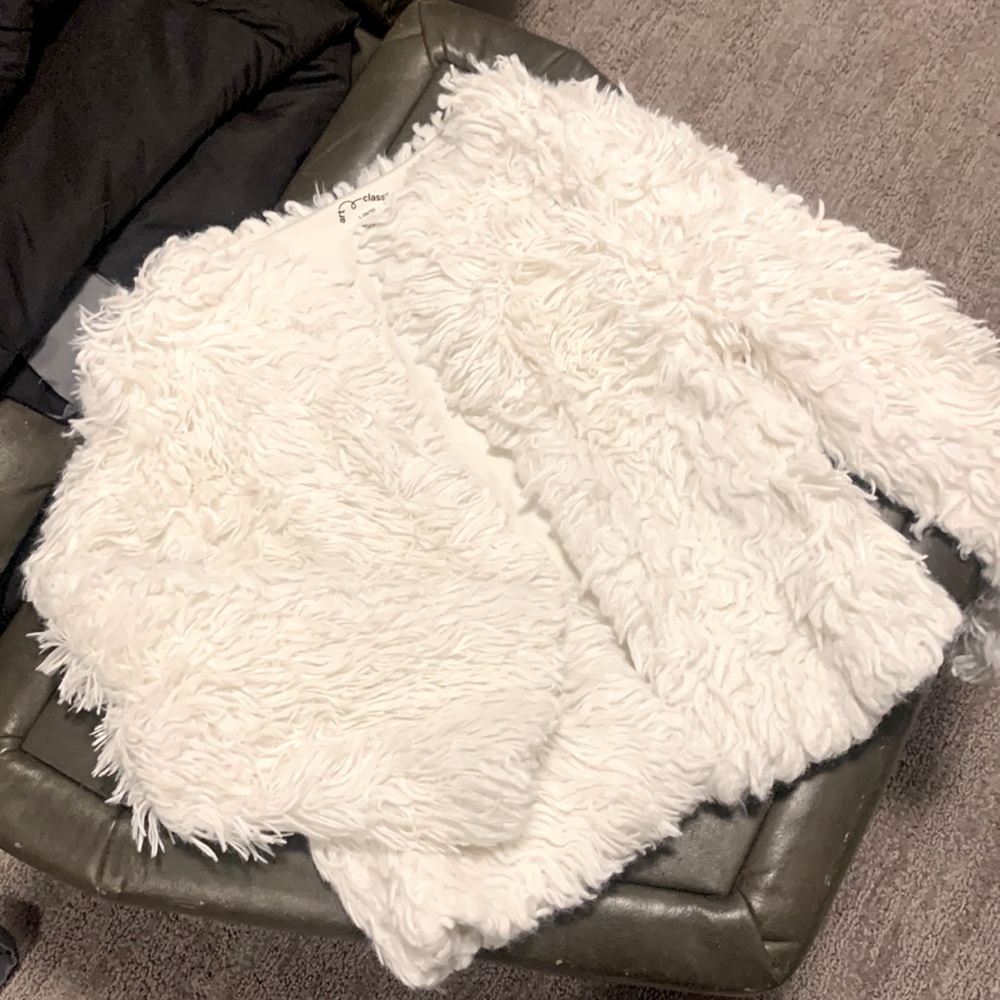 Art Class White Fuzzy Open Front Jacket